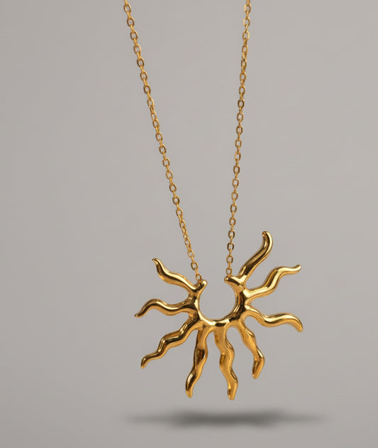 COLLAR - STELLA BAÑADO EN ORO 18KT
