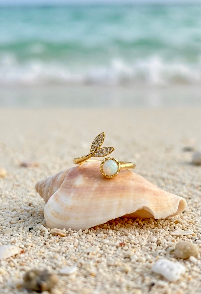 SORTIJA COLA DE SIRENA AJUSTABLE ACERO CON CIRCONITAS DORADA