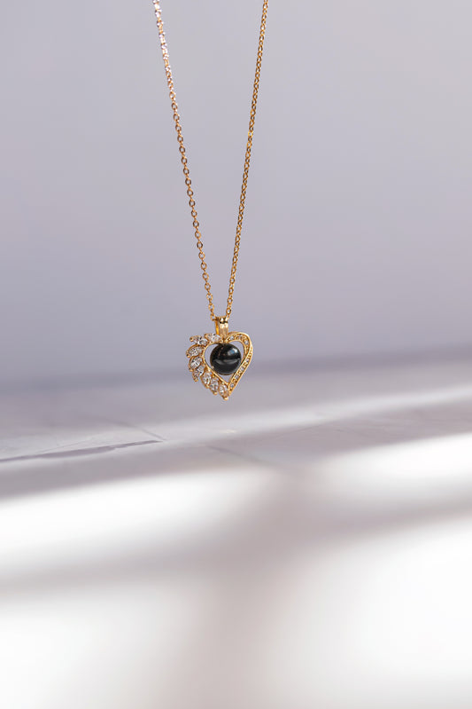 COLLAR CORAZÓN MAGIC LOVE EN ACERO 316L CON CIRCONITAS Y GEMA TERMOSENSIBLE