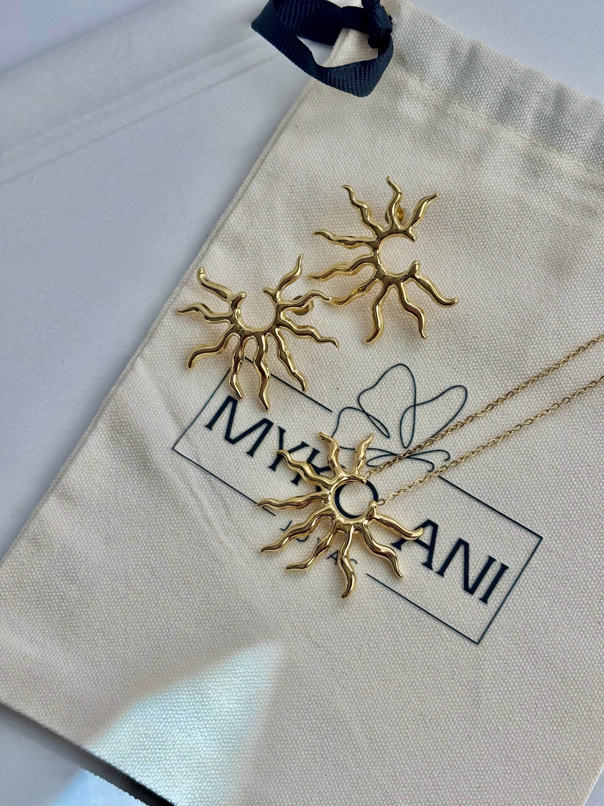 CONJUNTO| STELLA |COLLAR MÁS PENDIENTES