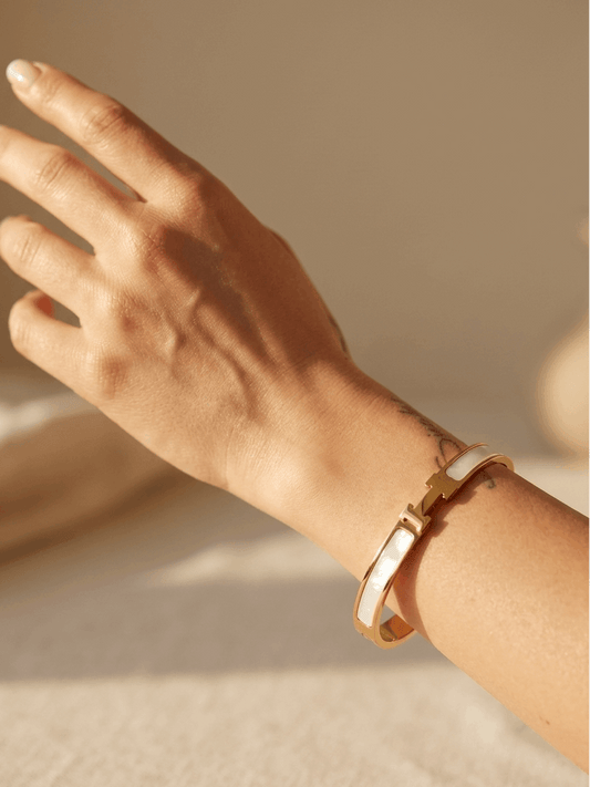 PULSERA H NÁCAR DORADA