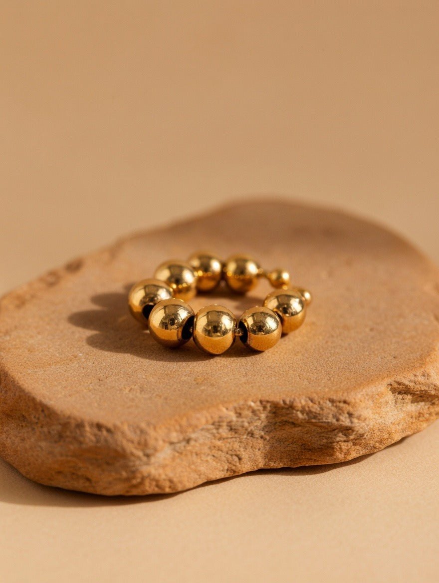 EARCUFF BOLAS DE ORO-Acero inoxidable