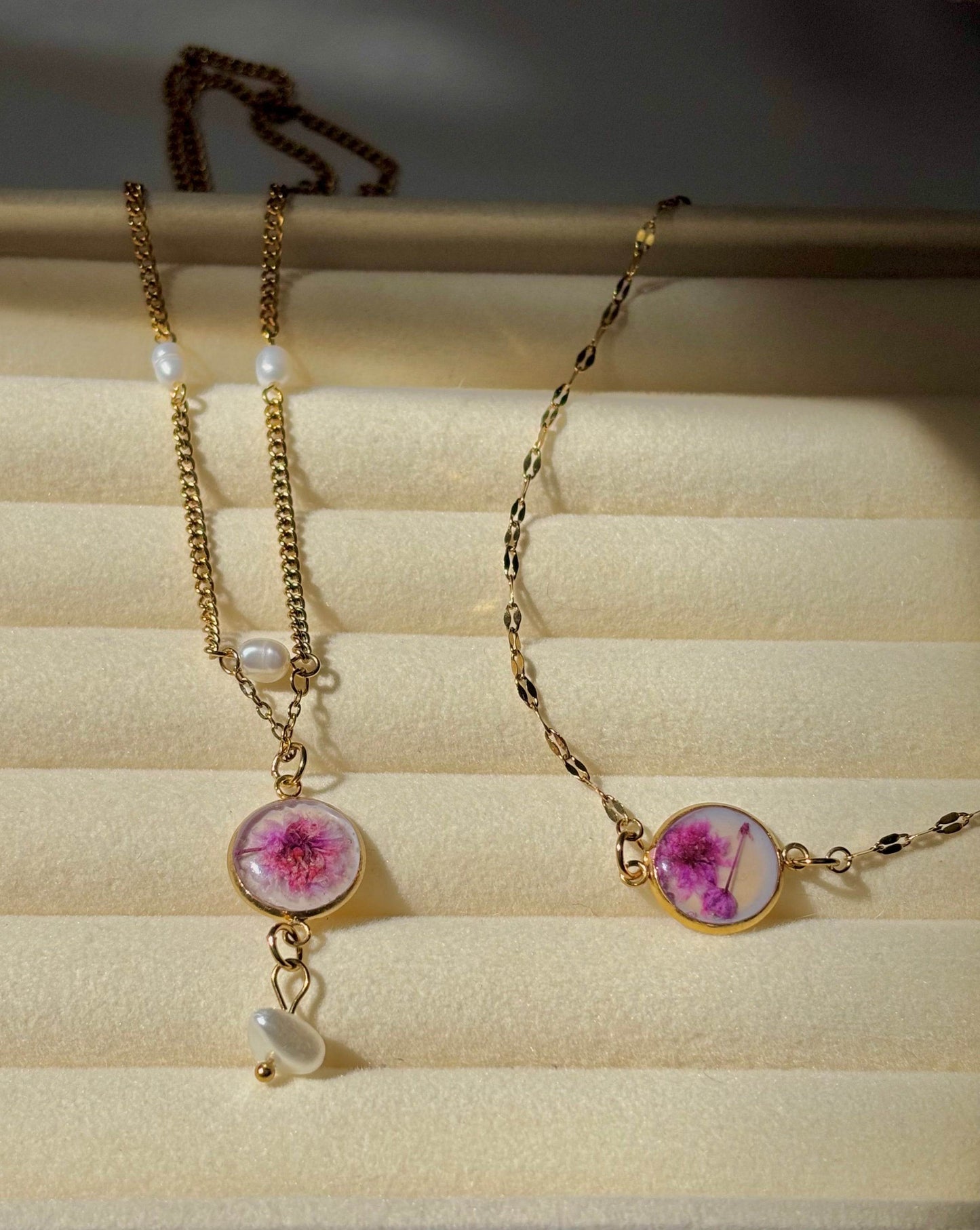 CONJUNTO DE DOS CADENAS FLOR PANICULATA