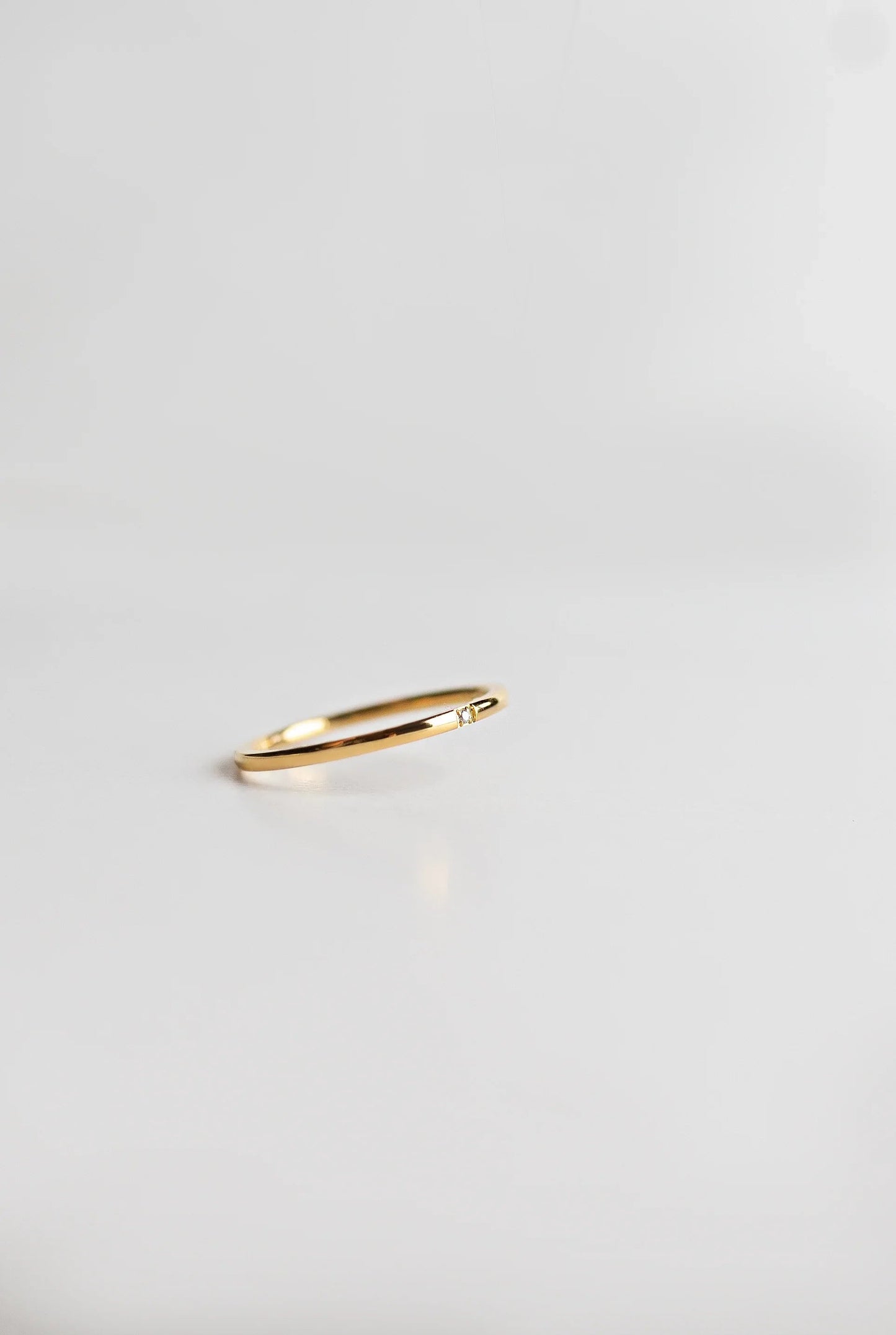 ANILLO EN ACERO 316L CON ACABADO ORO PVD DE ALTA RESISTENCIA