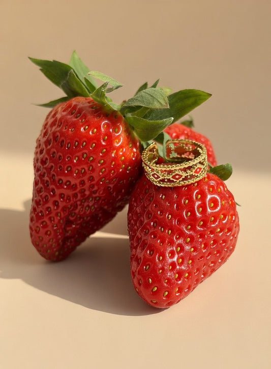 Anillo Ajustable "Rombos Esmaltados" en Acero Inoxidable 316L y Esmalte Rojo