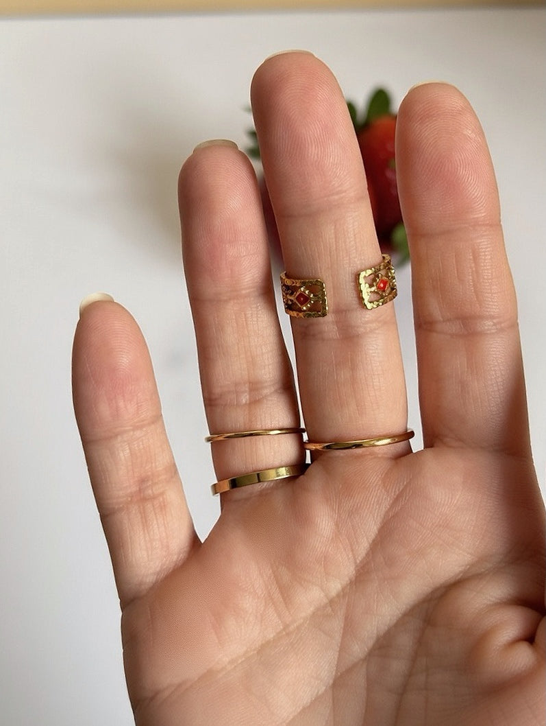 Anillo Ajustable "Rombos Esmaltados" en Acero Inoxidable 316L y Esmalte Rojo