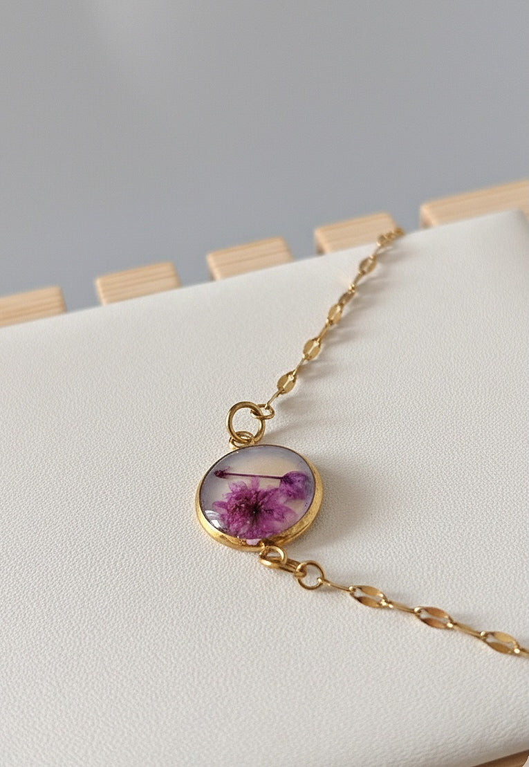 CHOKER DE ACERO INOXIDABLE CON FLOR NATURAL PANICULATA PRESERVADA