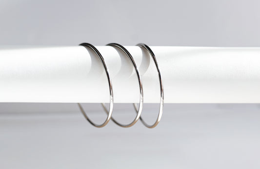 Aros Bangle Clásicos para Combinar - Tono Plateado